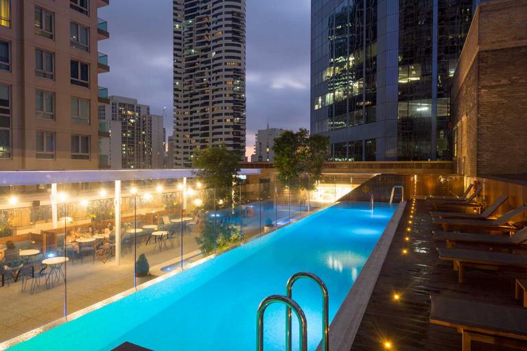 Primus Hotel Sydney Review rooftop swimming pool at the Primus Hotel Sydney