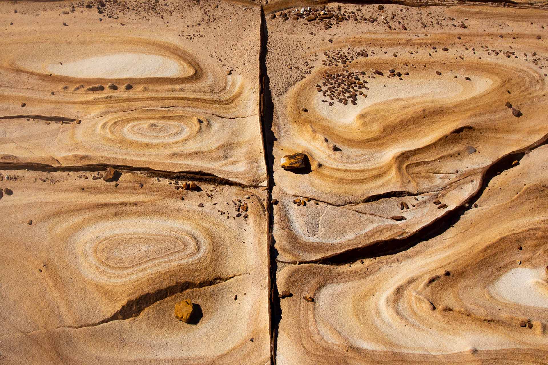 Image of sandstone bouddi national park Australia